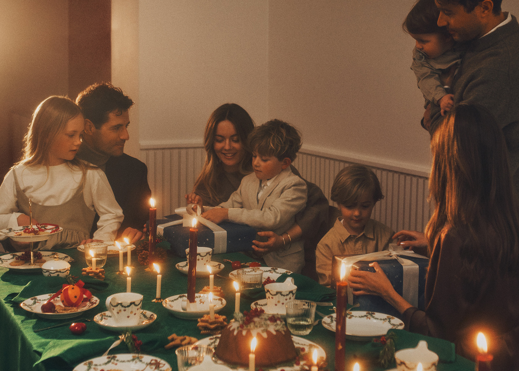 Star Fluted Christmas table